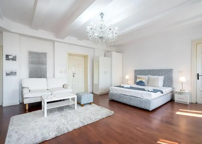 Mozzafiato By The River Lejlighed Bukarest