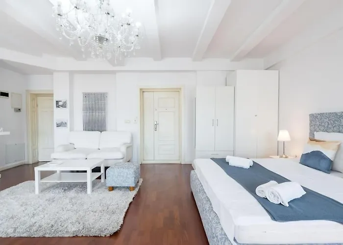 Lejlighed Mozzafiato By The River Bukarest